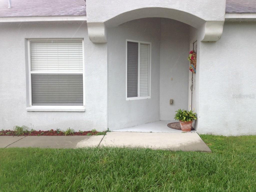 546 Lindsay Anne Ct., Plant City, FL 33563