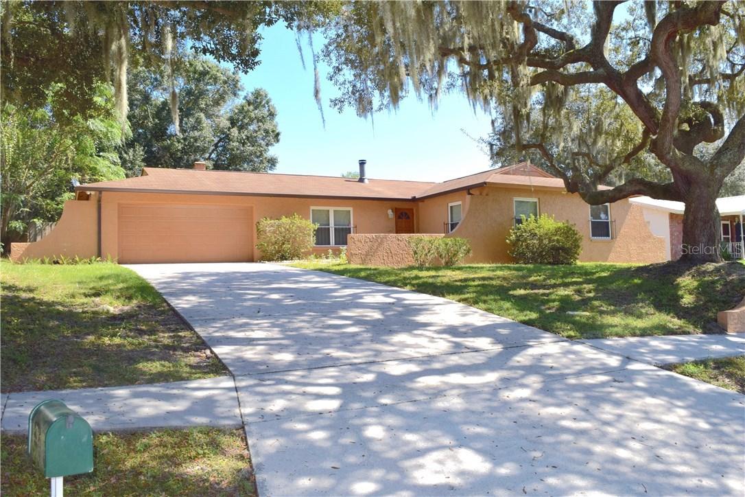 2209 Village Ct., Brandon, FL 33511