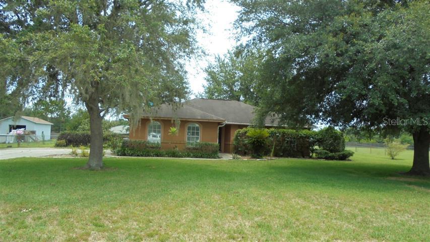 31944 Glenhollow Rd., Zephyrhills, FL 33543