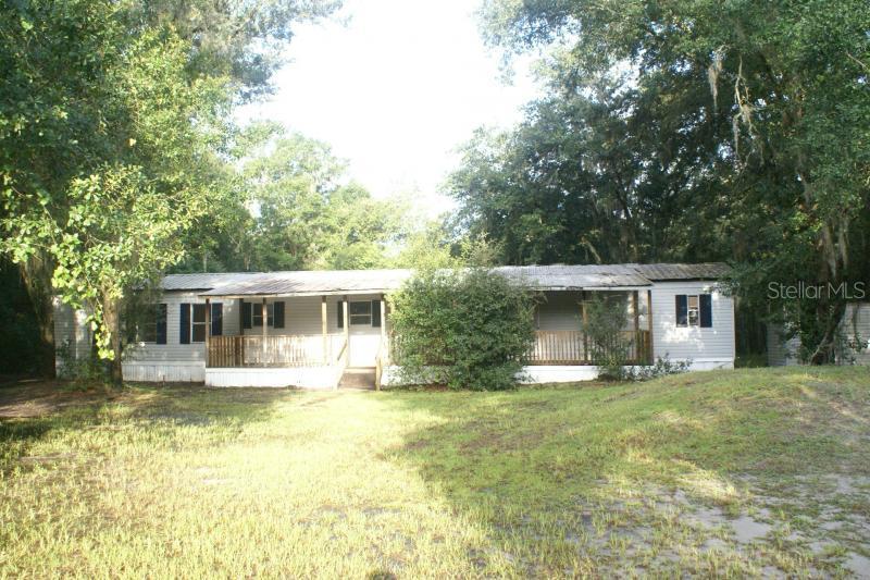 1015 E Hunter Rd., Plant City, FL 33565