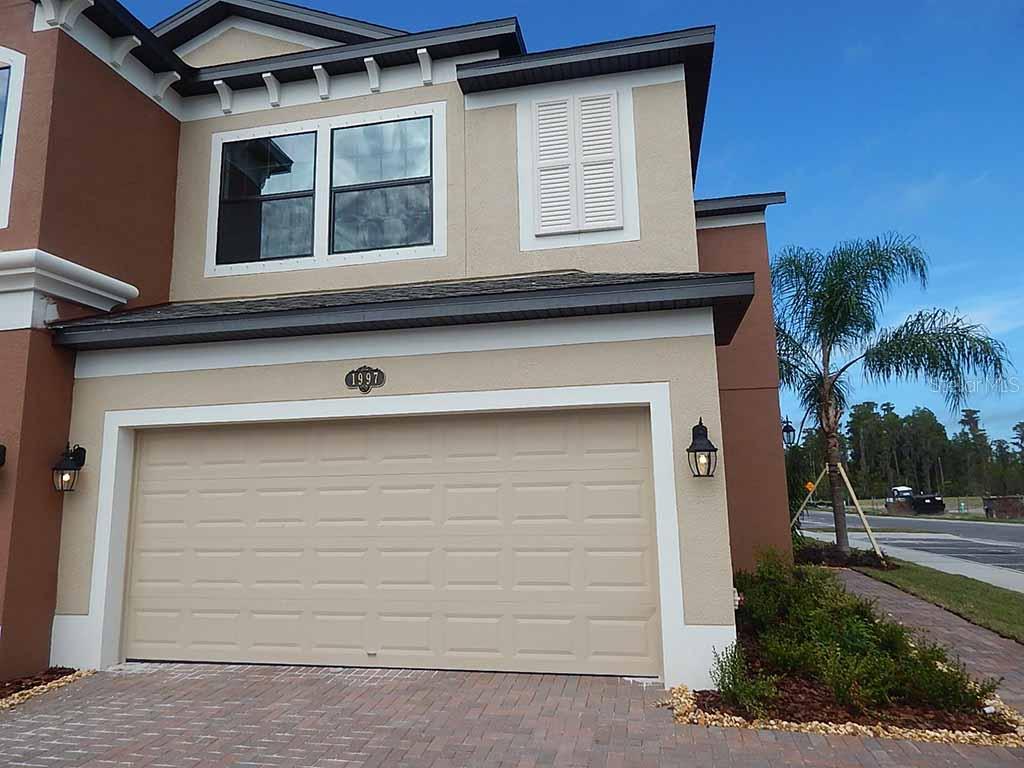 1997 Lake Waters Pl., Lutz, FL 33558