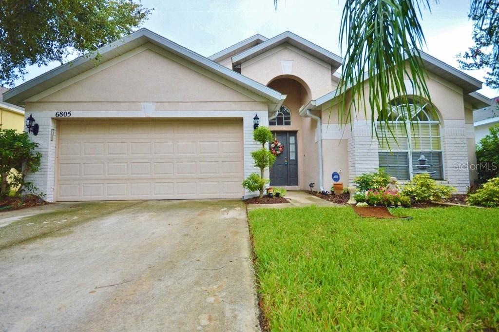 6805 Monarch Park Dr., Apollo Beach, FL 33572