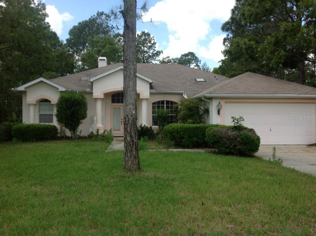 17351 Romero Pl., Weeki Wachee, FL 34614