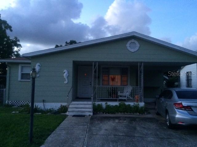 2012 Linsey St., Tampa, FL 33605