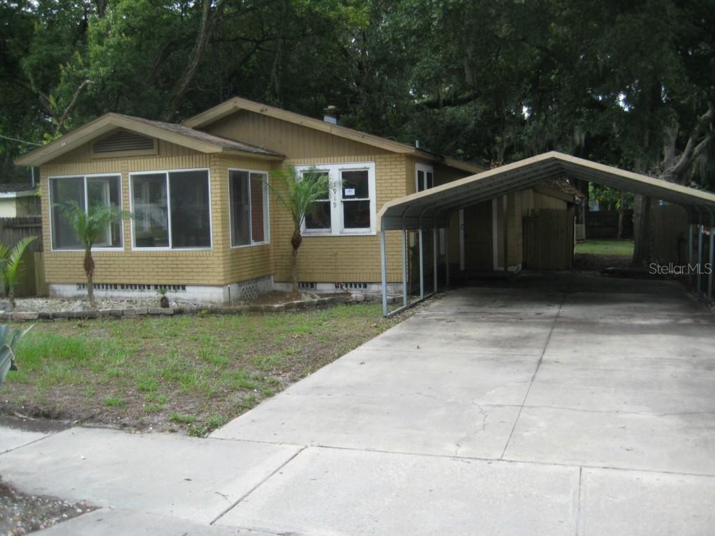 1919 E Henry Ave., Tampa, FL 33610