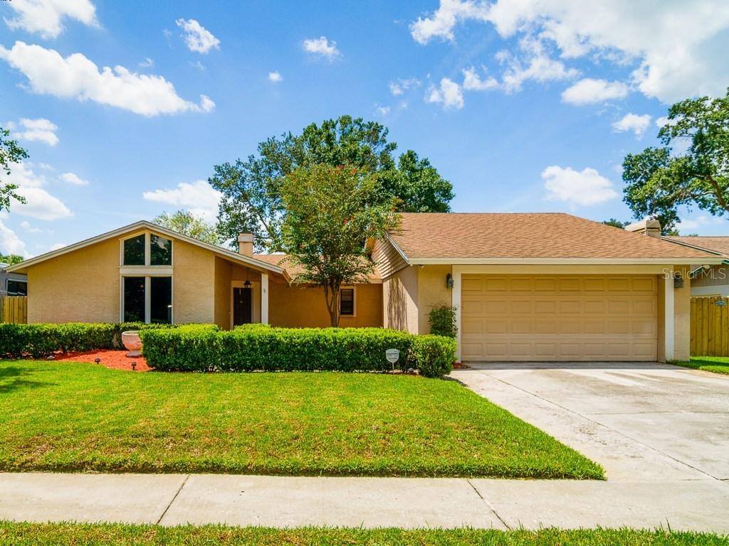 2311 Southern Lites Ave., Lutz, FL 33549