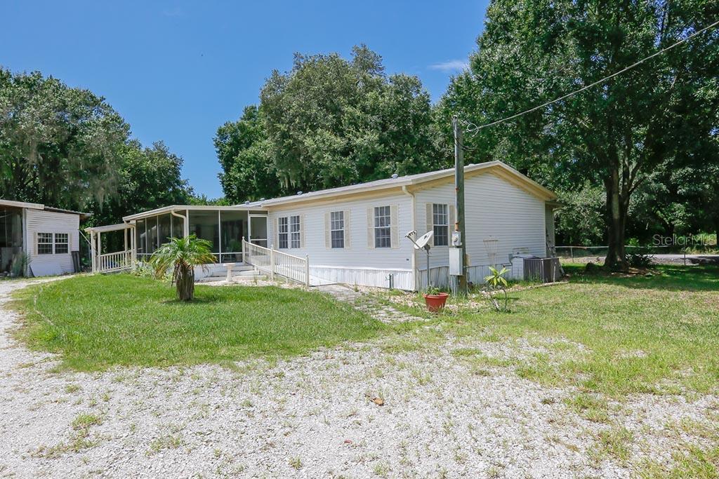 601 8th Ct., Ruskin, FL 33570