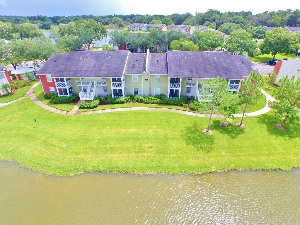 209 Lake Brook Cir. #207, Brandon, FL 33511