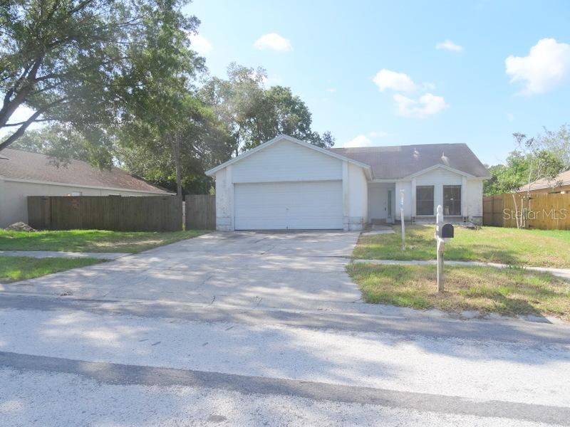 2025 Helm Ln., Valrico, FL 33594