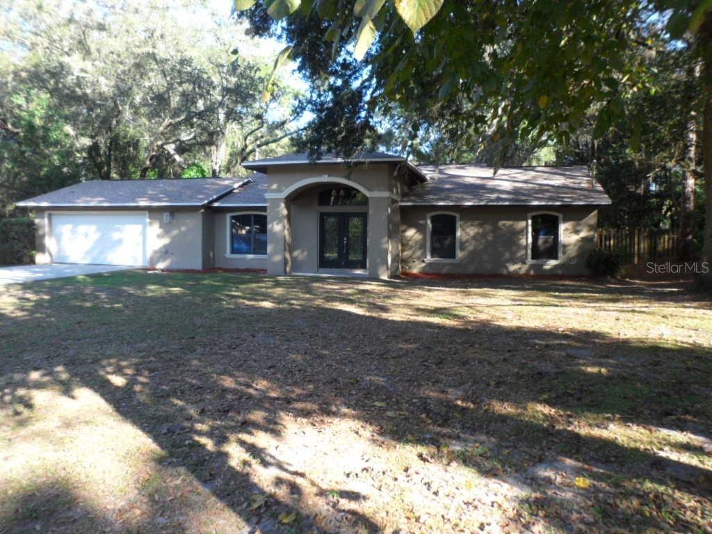 2206 Vandervort Rd., Lutz, FL 33549