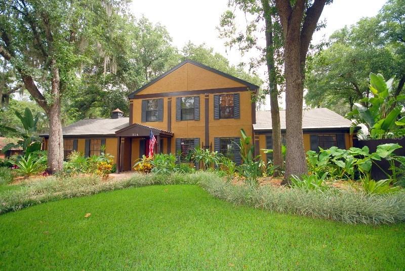 314 Bloomingfield Dr., Brandon, FL 33511