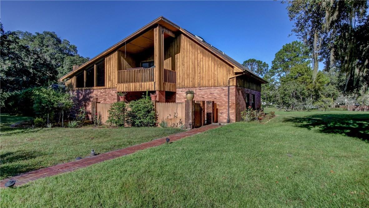 2516 Pemberton Creek Dr., Seffner, FL 33584