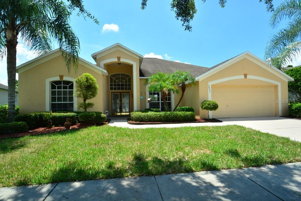 6806 Regents Village Way, Apollo Beach, FL 33572