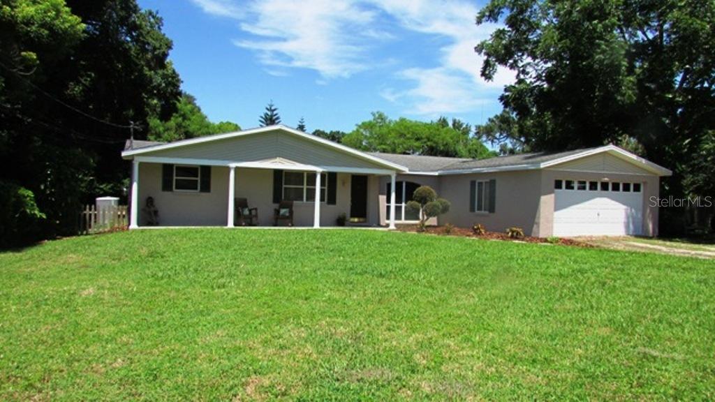 805 W College Ave., Ruskin, FL 33570