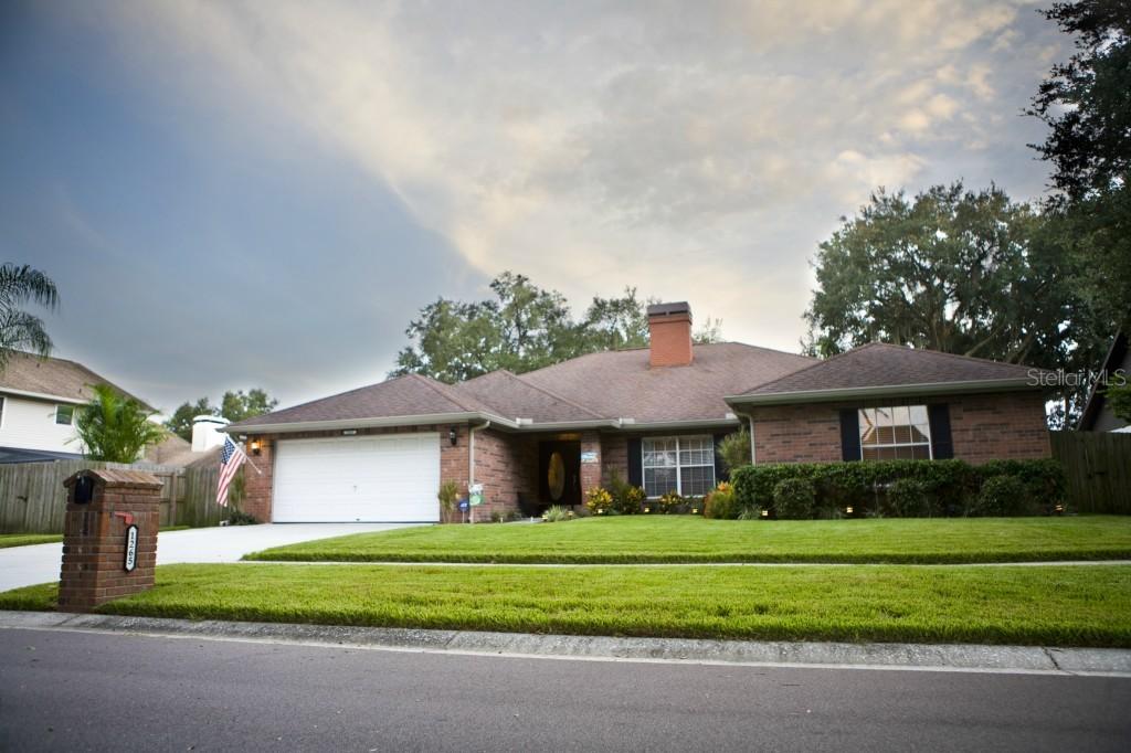 1265 Lornewood Dr., Valrico, FL 33596