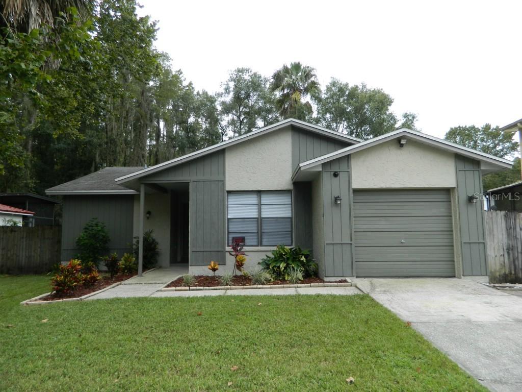 1246 Eastwood Dr., Lutz, FL 33549