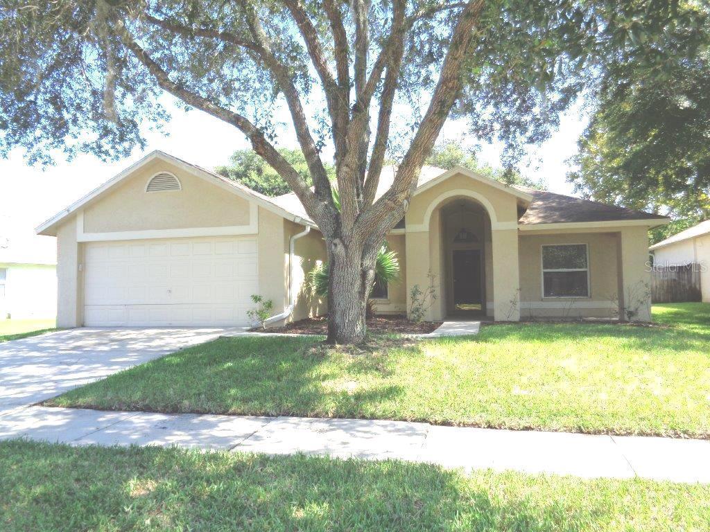 28415 Tall Grass Dr., Wesley Chapel, FL 33543