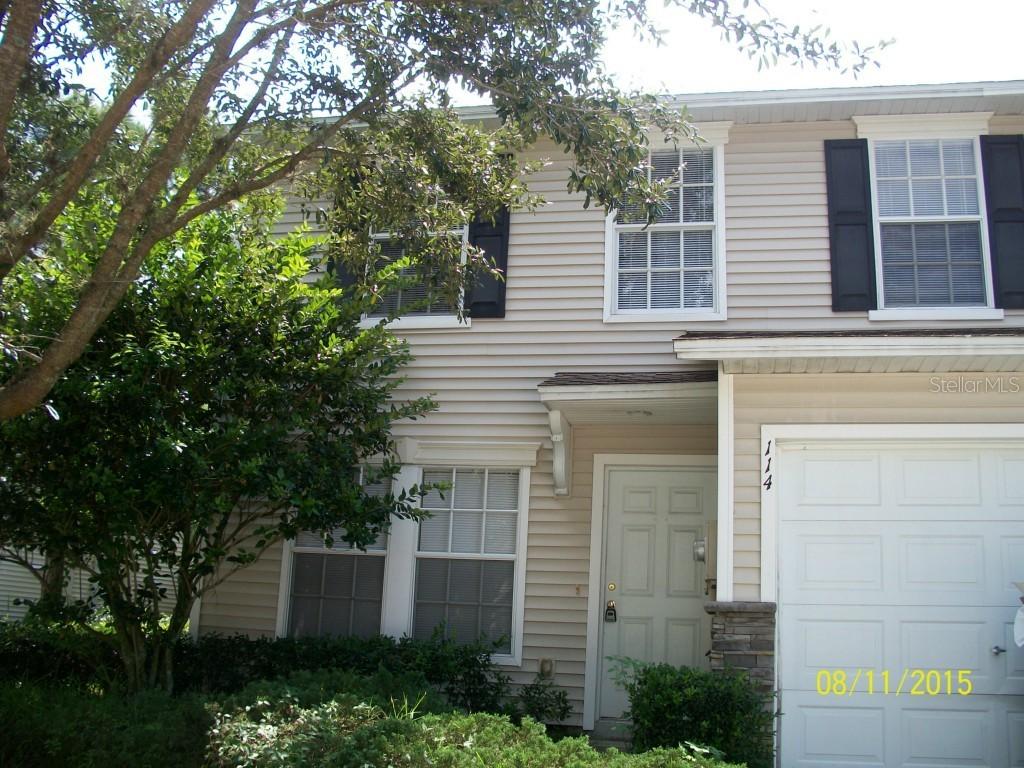 114 Woodknoll Pl., Valrico, FL 33594