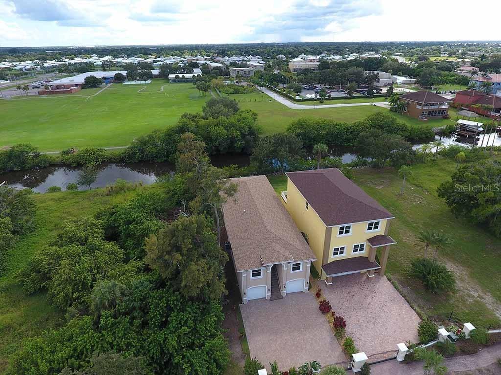 528 Estuary Shore Ln., Apollo Beach, FL 33572