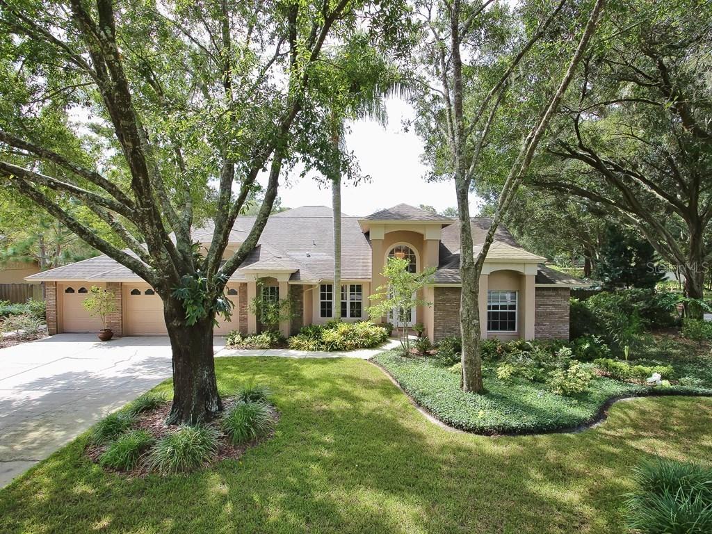 17918 Clear Lake Dr., Lutz, FL 33548