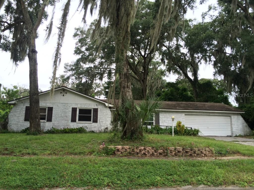902 Check Pl., Seffner, FL 33584