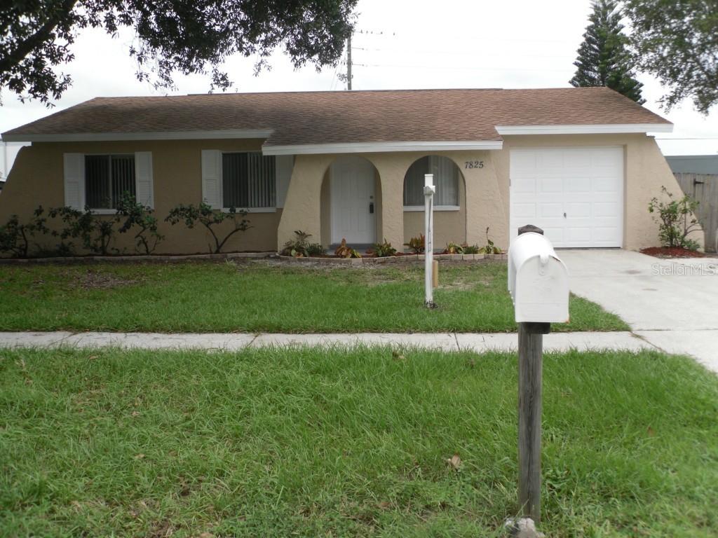 7825 Powder Horn Cir., Largo, FL 33773