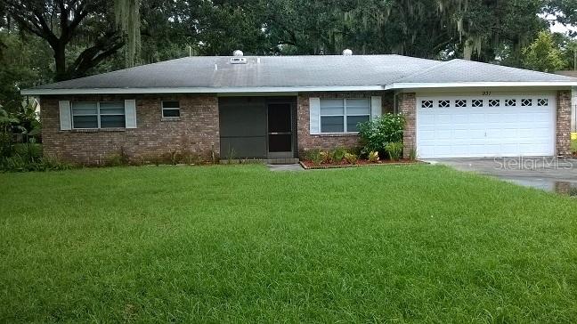931 Hicks Rd., Lakeland, FL 33813