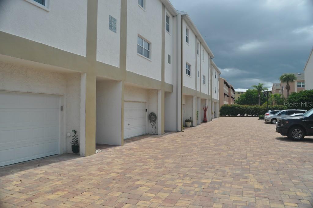 1109 Pinellas Bayway #102, Tierra Verde, FL 33715