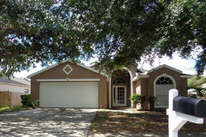408 Sangria Dr., Valrico, FL 33594