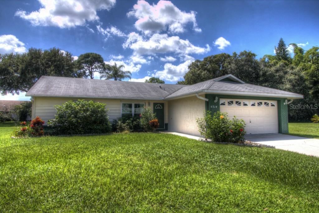 4514 30th Street Cir., Bradenton, FL 34203