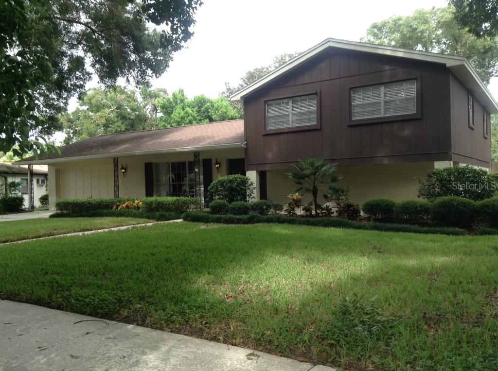 13509 Little Lake Pl., Tampa, FL 33613