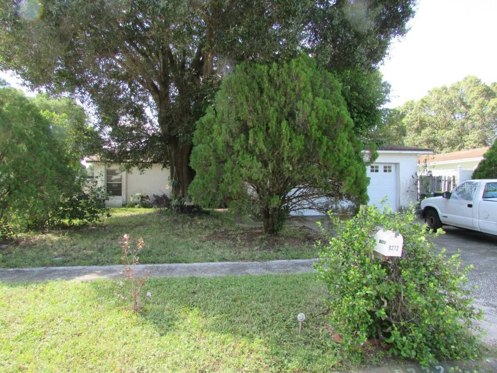 9272 80th Ave., Seminole, FL 33777