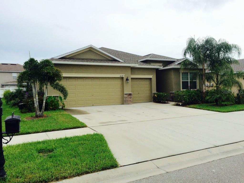 2639 Yukon Cliff Dr., Ruskin, FL 33570