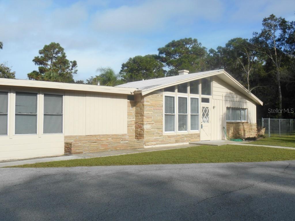 20050 Hideaway Ln., Lutz, FL 33558
