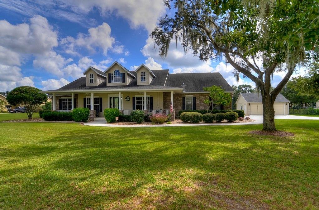 10604 Lithia Estates Dr., Lithia, FL 33547