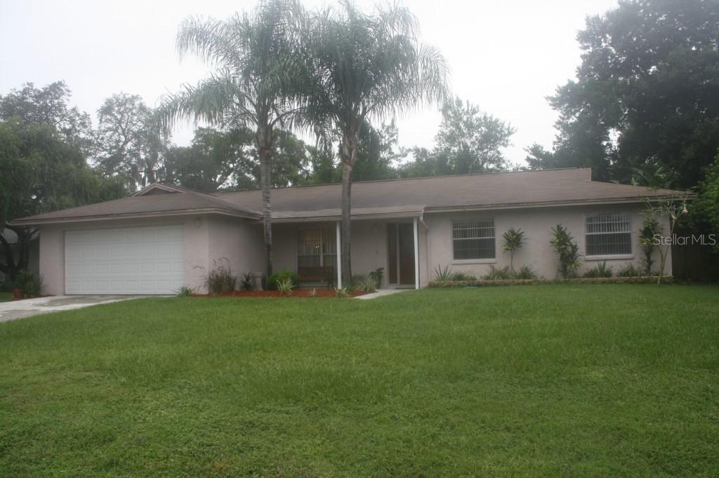 923 Mcintosh Cir., Brandon, FL 33510