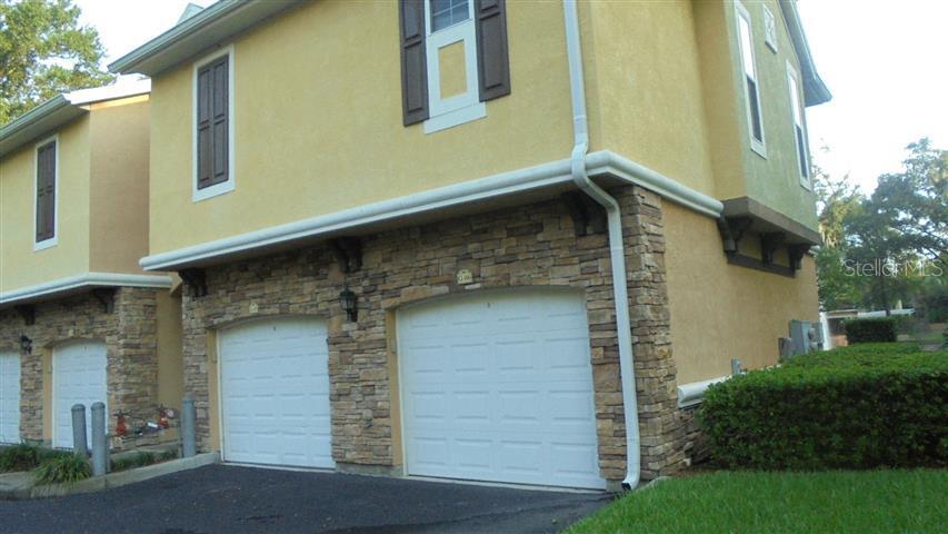 10102 Courtney Palms Blvd. #202, Tampa, FL 33619