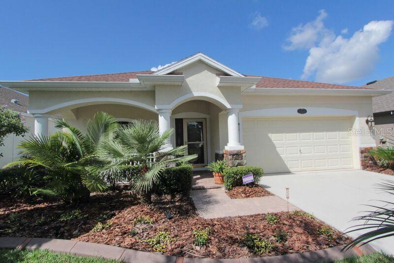 1404 Misty Valley Dr., Brandon, FL 33510