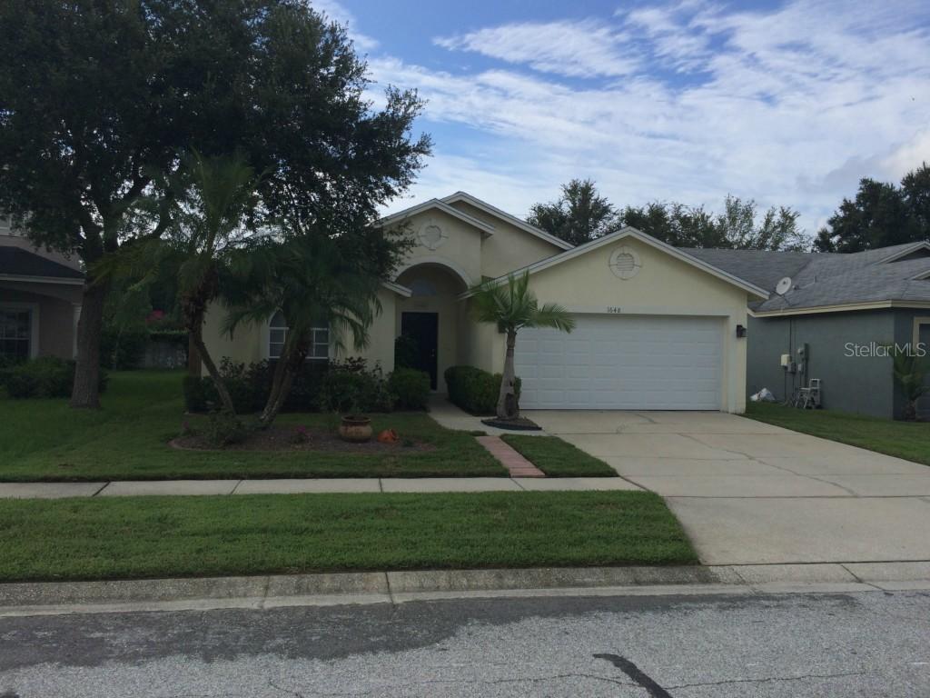 1648 Portsmouth Lake Dr., Brandon, FL 33511