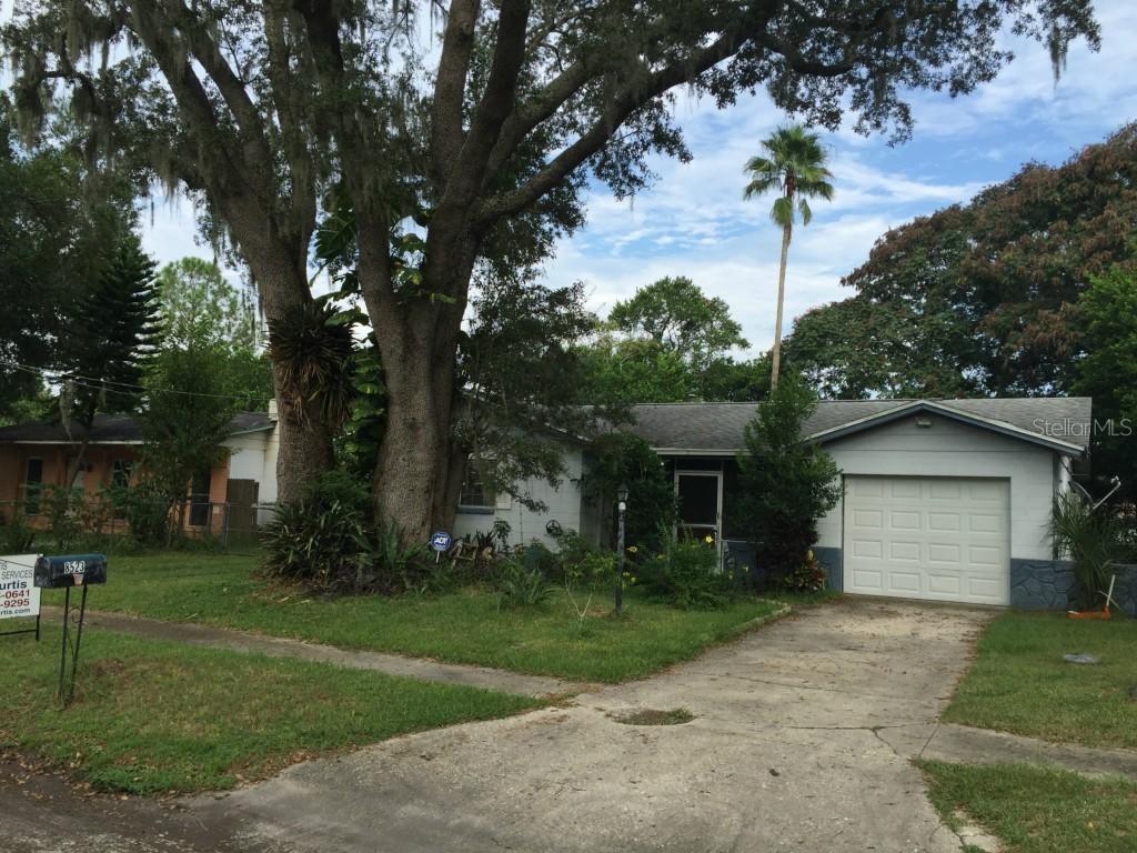 8523 Chinaberry Dr., Temple Terrace, FL 33637