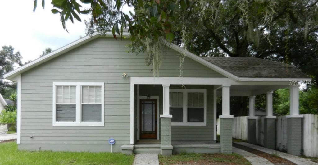 1211 E Giddens Ave., Tampa, FL 33603