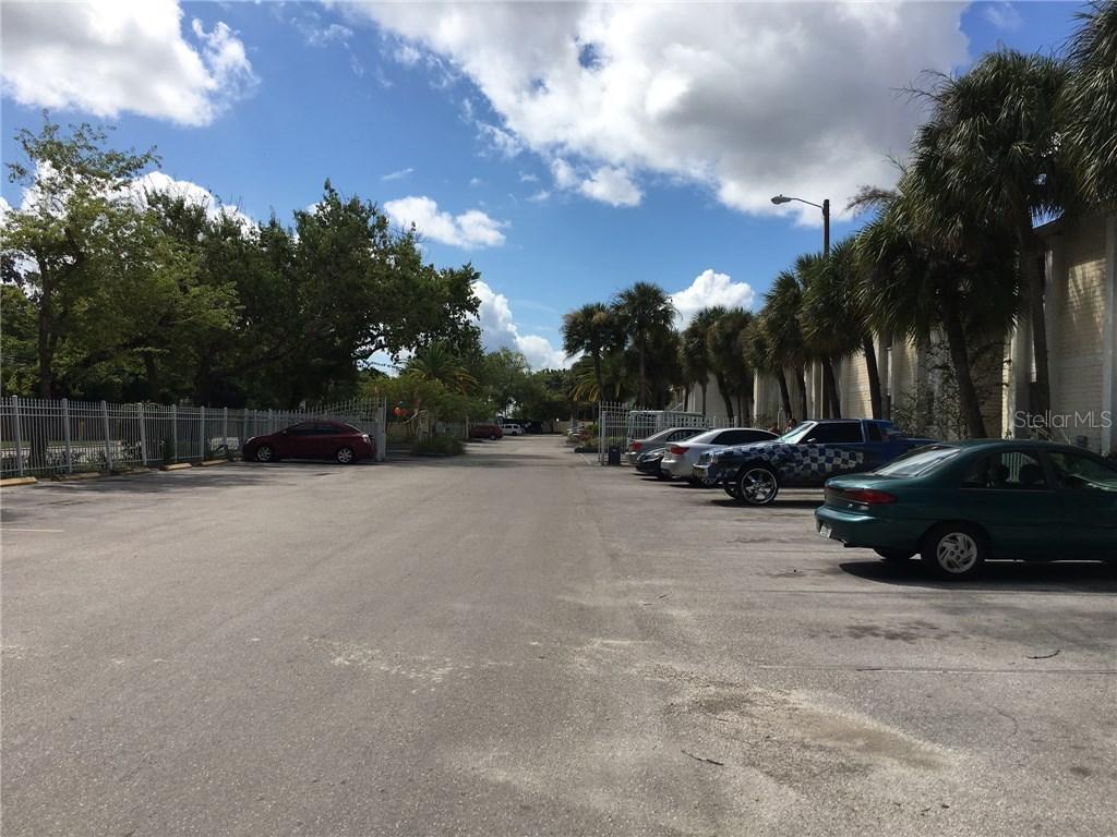 8045 Palmera Pointe Cir. #202, Tampa, FL 33615