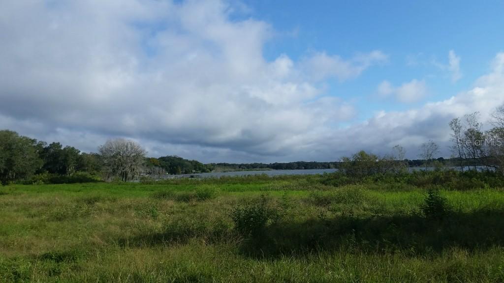 Booth Dr., Valrico, FL 33594