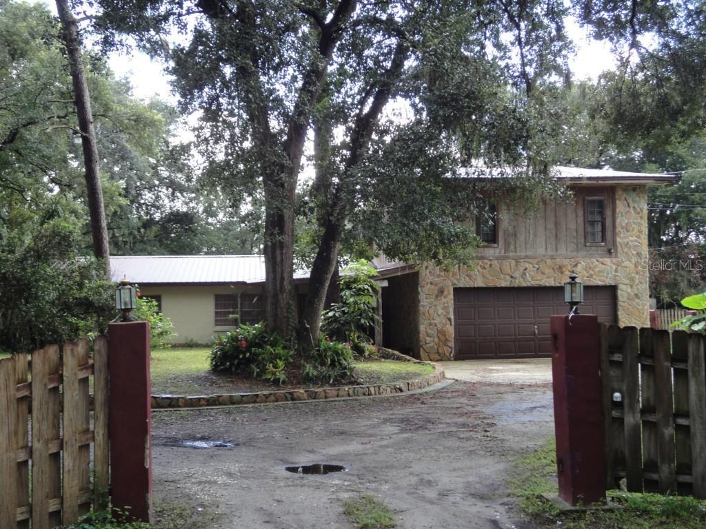 3601 Pierce Harwell Loop, Plant City, FL 33565