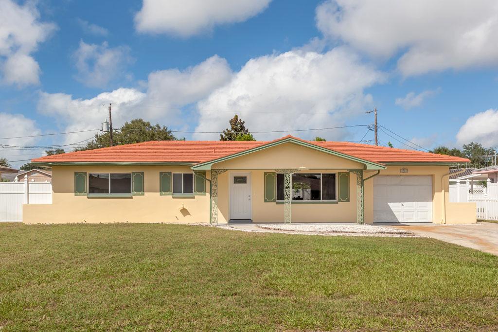 8972 108th St., Seminole, FL 33772