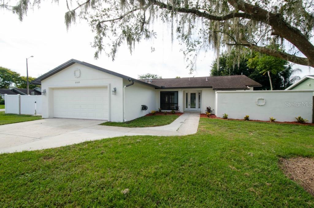 2325 Southern Lites Ave., Lutz, FL 33549