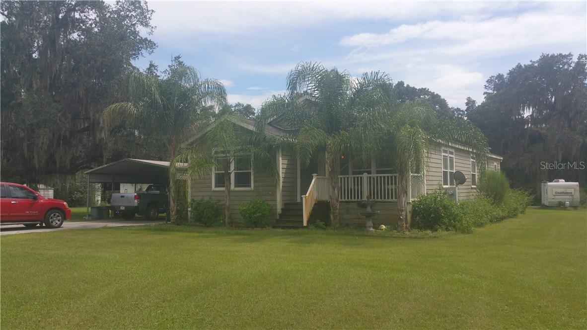 8432 Pine Ridge Manor Ct., Plant City, FL 33565