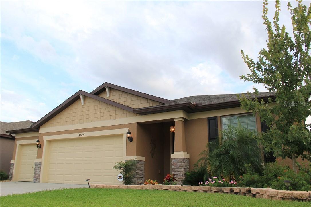 2129 Landside Dr., Valrico, FL 33594