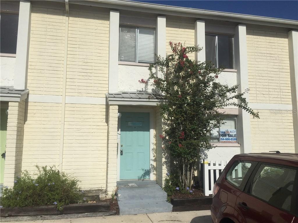 7714 Palmera Pointe Cir., Tampa, FL 33615