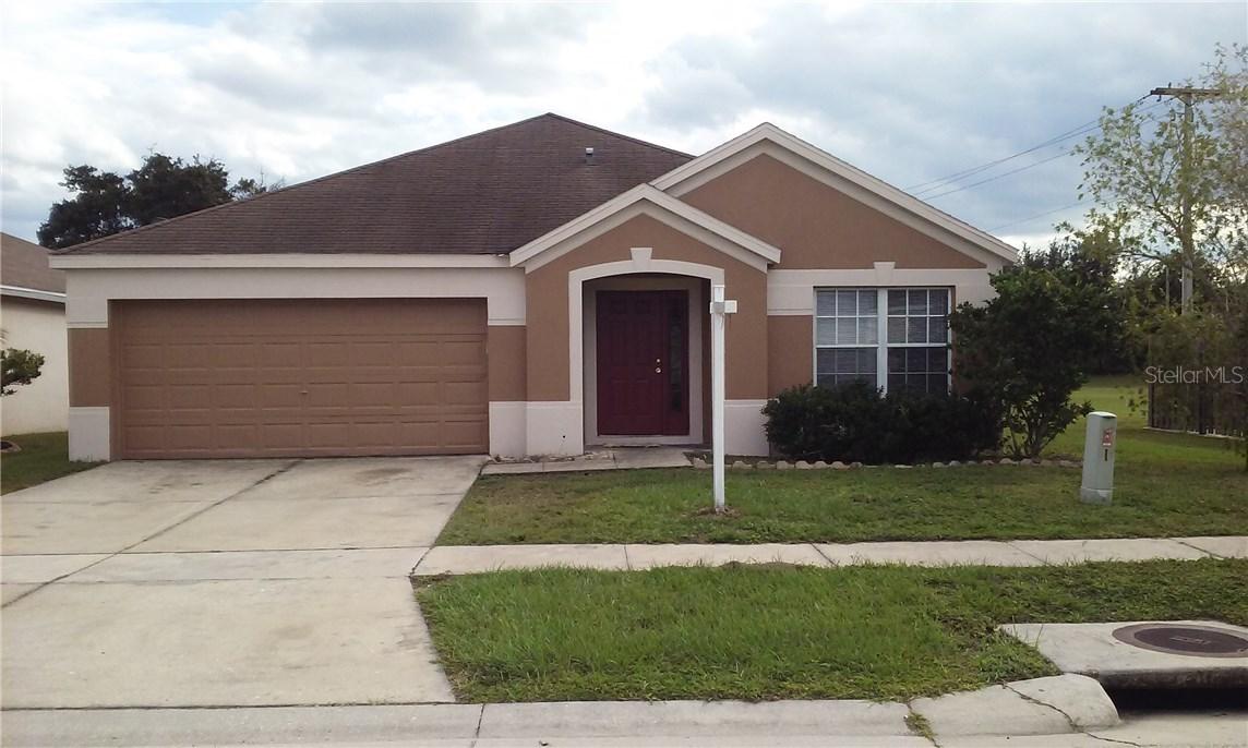 945 Summer Breeze Dr., Brandon, FL 33511